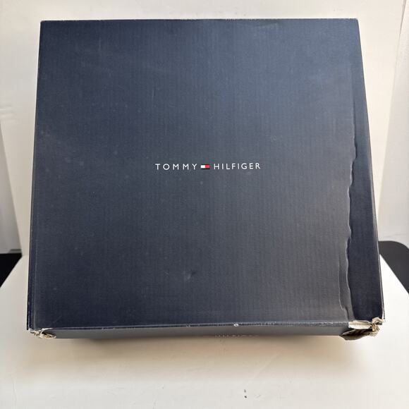 Tommy Hilfiger Women's Tonny Red Fabric Ankle Hiking Boots Sz 8 M Faux Fur NWB - Picture 14 of 15